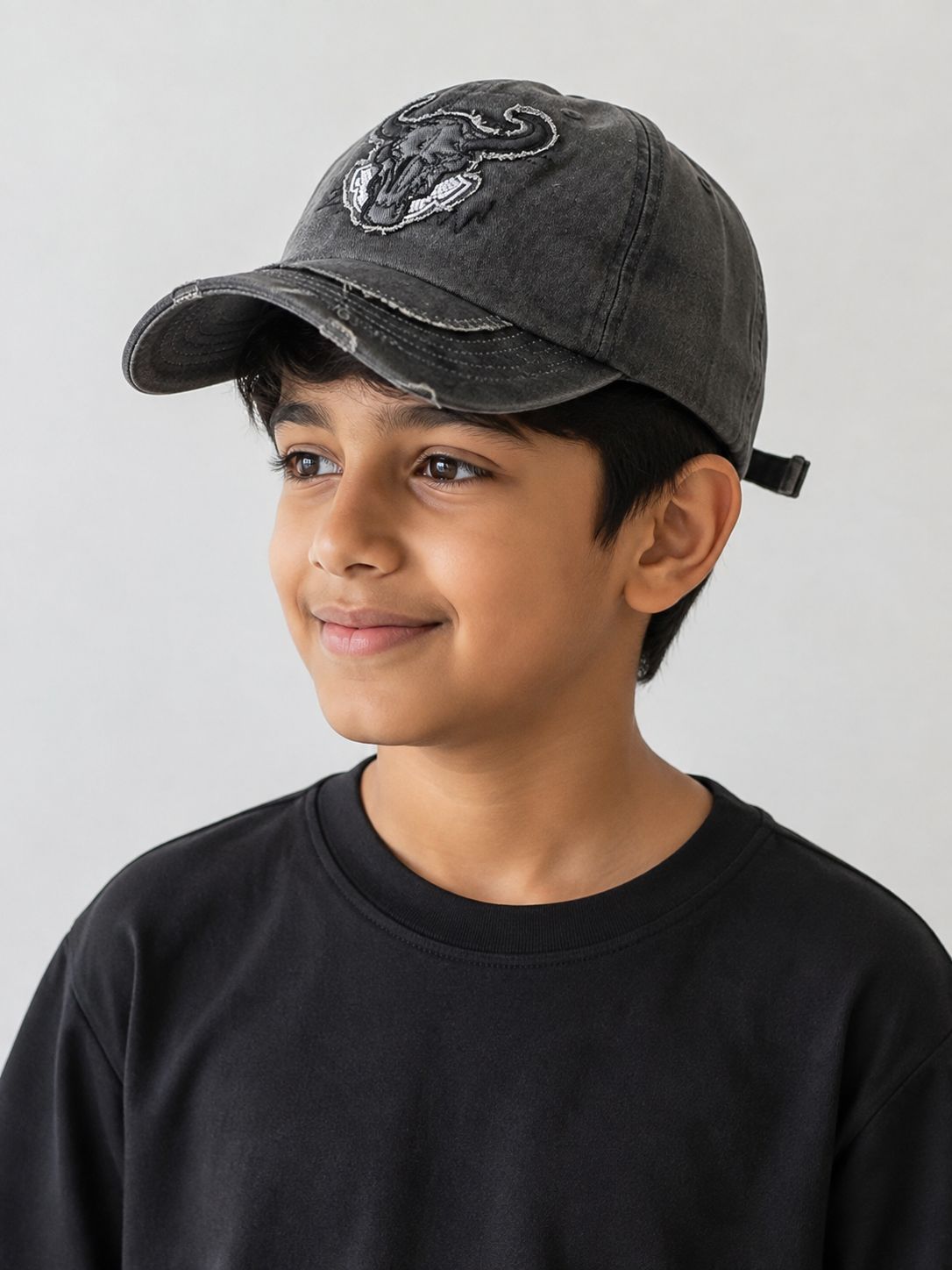 Kidello Kids Vintage Baseball Cap | Adjustable Cotton Sun Cap | Stylish Embroidered Casual Cap for Boys & Girls (11–14 Years)