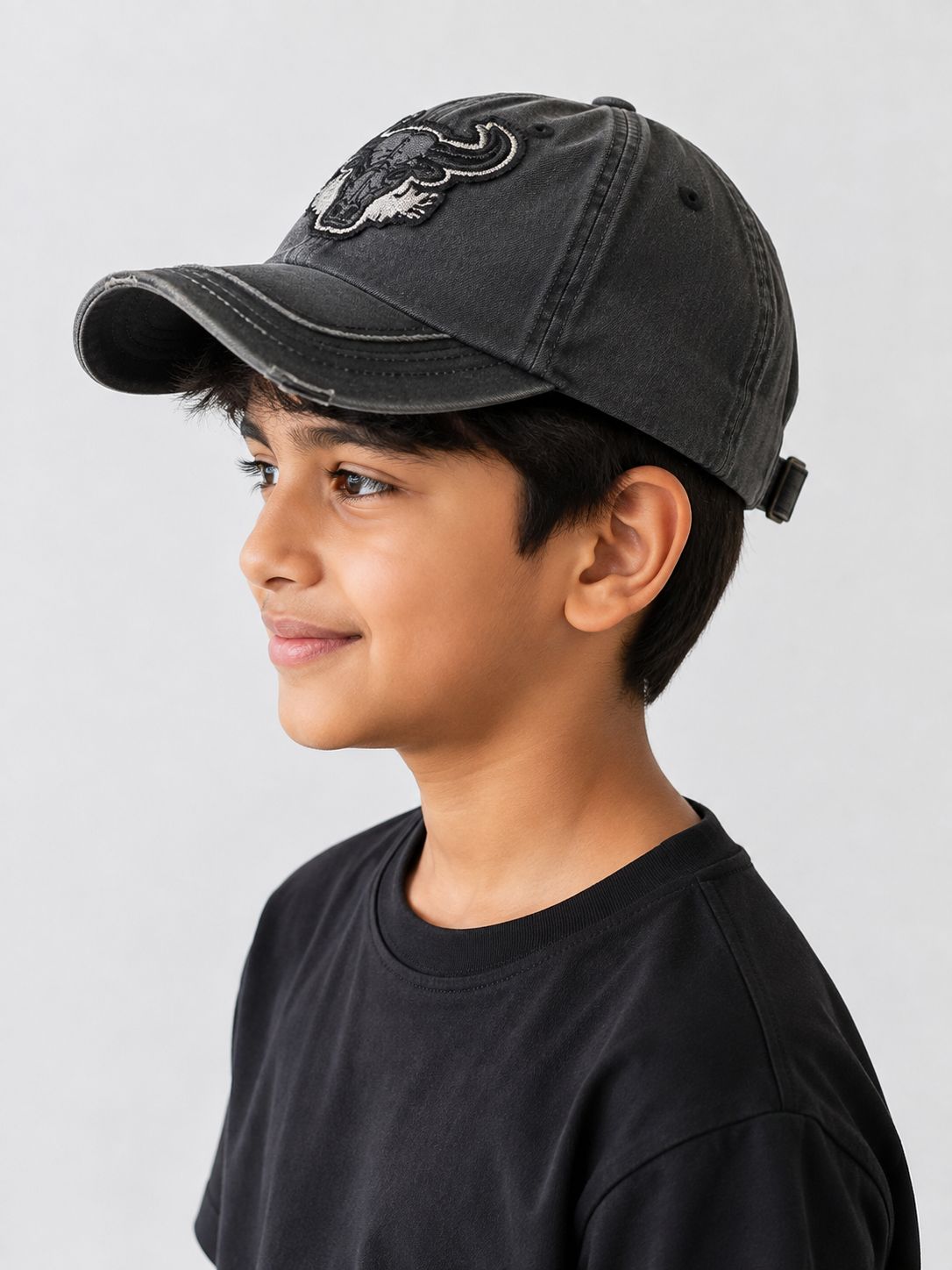 Kidello Kids Vintage Baseball Cap | Adjustable Cotton Sun Cap | Stylish Embroidered Casual Cap for Boys & Girls (11–14 Years)