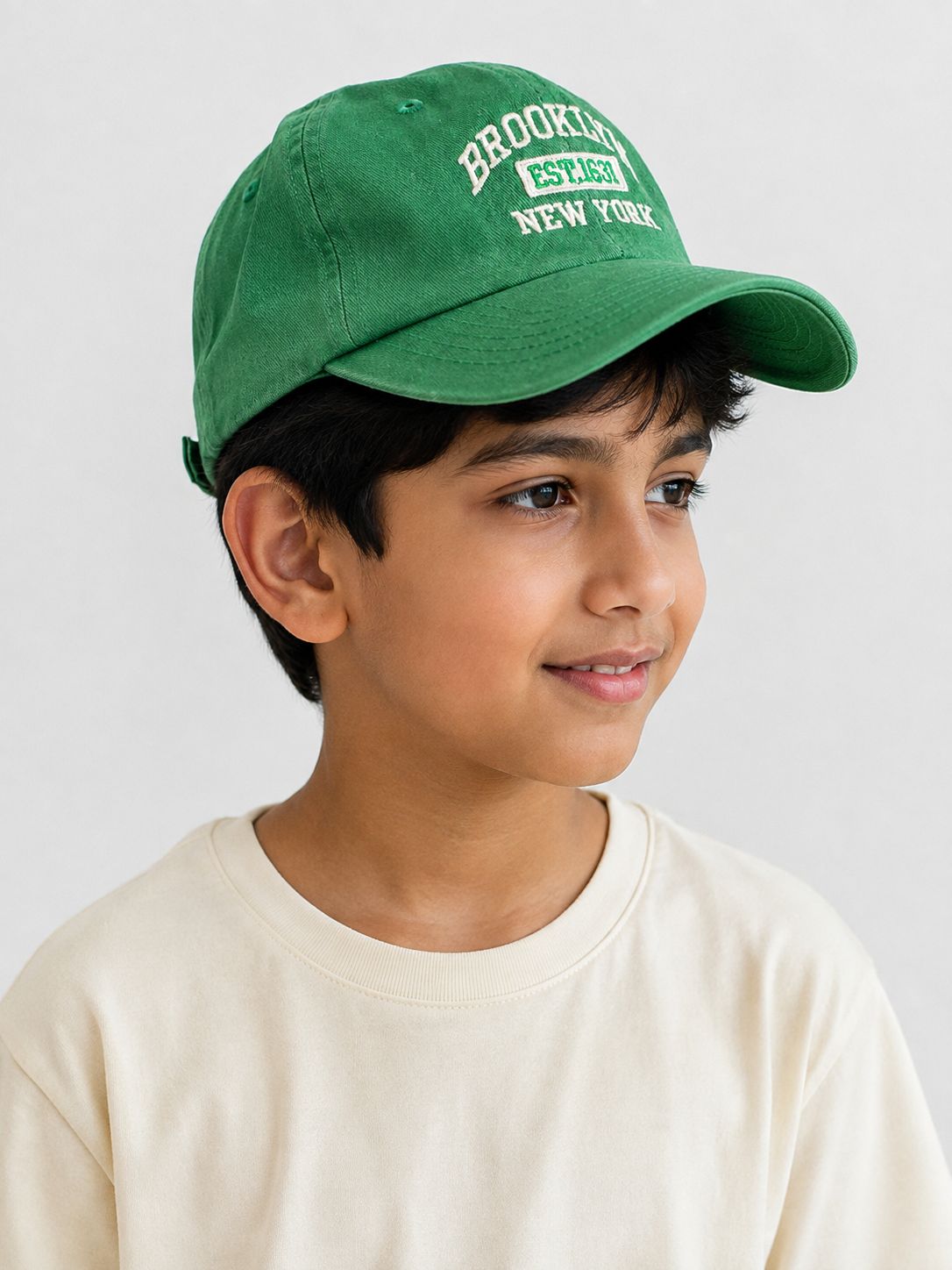 Kidello Kids Vintage Baseball Cap | Adjustable Cotton Sun Cap | Stylish Embroidered Casual Cap for Boys & Girls (11–14 Years)